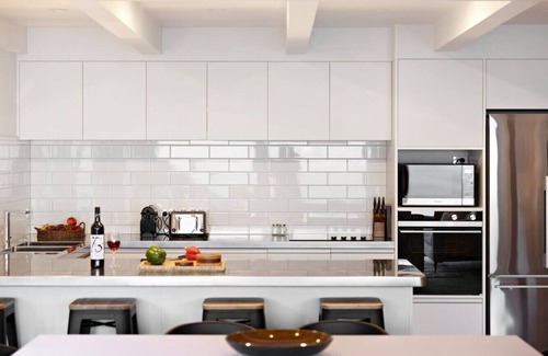 Sunshine Bay Apartamento | Ridge Retreat - luxury with spa!