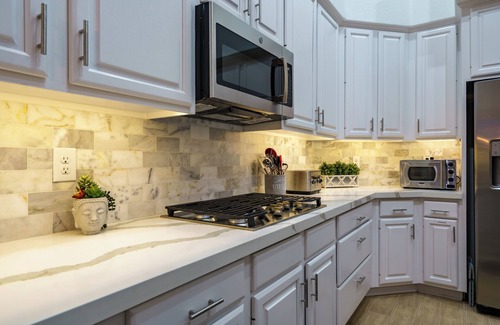 Dave Brown Arabian Estates Casa | Luxury 4BR w/Heated Pool Near Mayo & Golf
