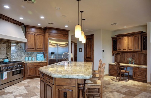 Las Sendas Casa | Luxury 5 Bdrm 5 Bath Retreat, Gorgeous Red Mountain Views, Private Pool/Spa