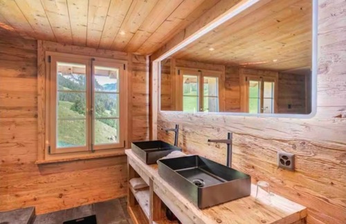 Saanen Chalet De Esquí | Luxury 5 Bedroom Panoramic Chalet - Near Gstaad