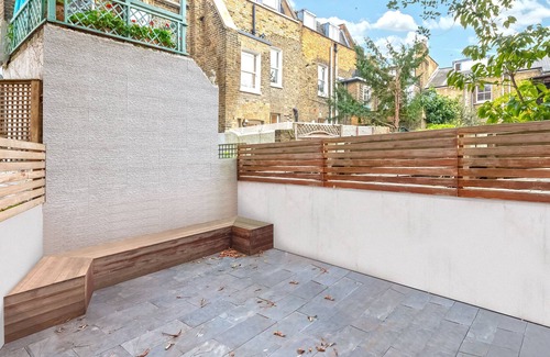 Chelsea Riverside Casa | Luxury 5 Bedroom Townhouse with private Patio in Chelsea