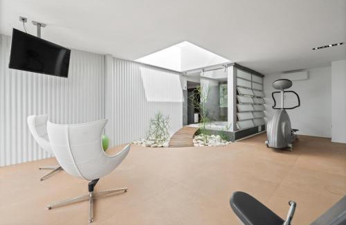 Benalmadena Villa | luxury 5 bedroom villa
