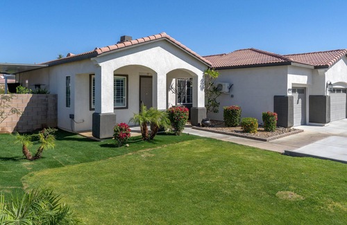 Indio Villa | Luxury 5Bd/3Ba (Sleeps 19) Coachella-Palm Springs