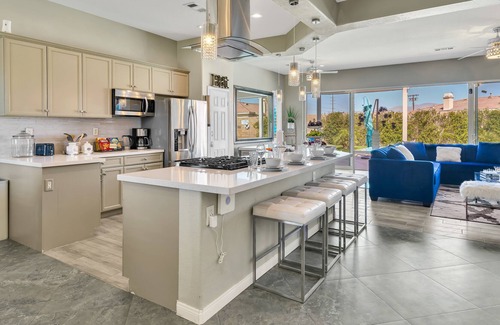 Indio Villa | Luxury 5Bd/3Ba (Sleeps 19) Coachella-Palm Springs