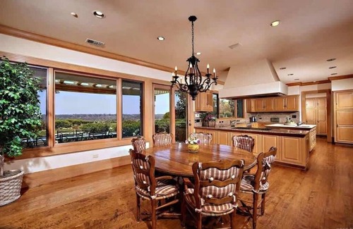 Fairbanks Ranch Casa | Luxury 5BR Estate Pool & Views