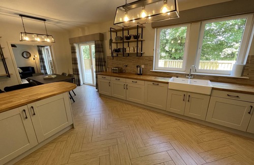 Taynuilt Casa | Luxury 6 bed home with hot tub
