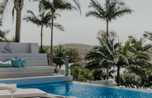 Nkwazi Casa | Luxury 6-bedroom house in Zinkwazi with lagoon frontage, sea views and beach