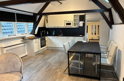 Abcoude Apartamento | Luxury 6 person apartment city center