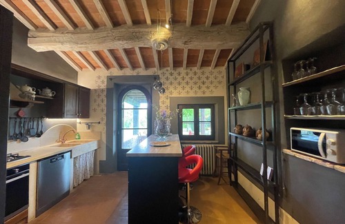 Citta della Pieve Casa | Nueva villa de lujo 6BD con vinos de piscina climatizada y clase de cocina