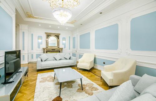 Sabayil Apartamento | Luxury 7 bedroom Apartment in Nizami street