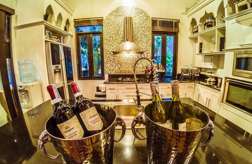Kamala Cama Y Desayuno | Luxury 8-9 Bed Room Villa with 2 pools, chefservice , Ocean View, Kamala Beach