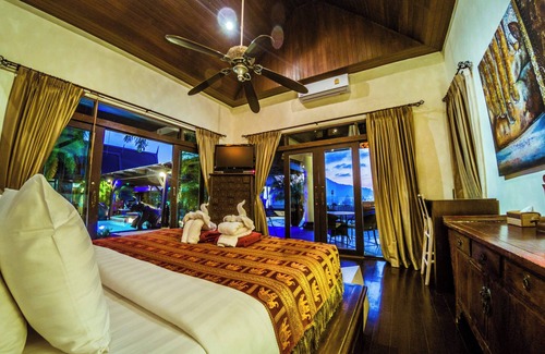 Kamala Cama Y Desayuno | Luxury 8-9 Bed Room Villa with 2 pools, chefservice , Ocean View, Kamala Beach