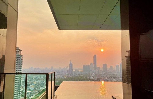 Thung Maha Mek Casa | *Luxury Apartment | Infinity Pool | Balcony | Gym*