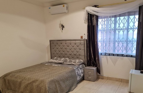 Nungua Cabina | Luxury House for Your Holiday Enjoyment