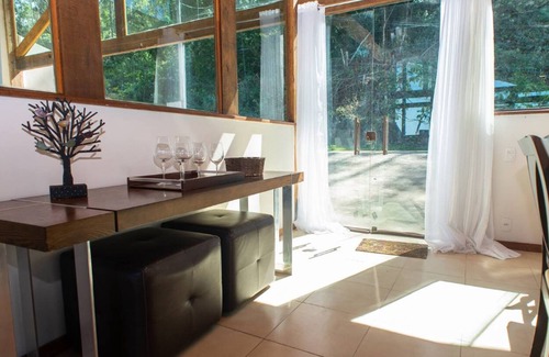 Petropolis Casa | Luxury and comfort in the middle of the Atlantic Forest.