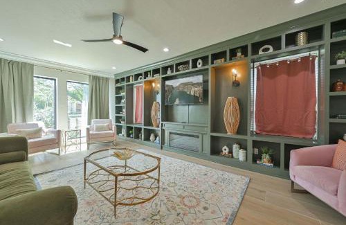 Central Oklahoma City Casa | Luxury and comfort for family or large group - close to OUHSC Downtown