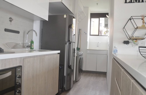 El Poblado Apartamento | ♔Luxury and Confortable Apto in Balsos w/ 2 A/C♔