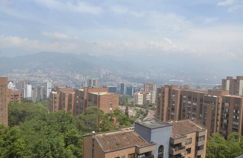 El Poblado Apartamento | ♔Luxury and Confortable Apto in Balsos w/ 2 A/C♔