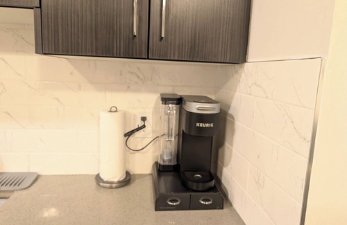 Airdrie Apartamento | Luxury and Modern 2 bedroom suite