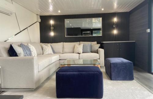 Winslow Apartamento | Luxury and Style - The Garden Room
