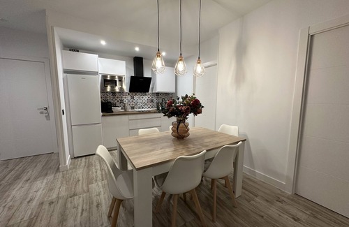 Burguillos de Toledo Apartamento | Apartamento de lujo con Piscina privada y bañera de hidromasaje en el dormitorio
