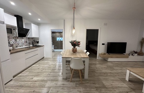 Burguillos de Toledo Apartamento | Apartamento de lujo con Piscina privada y bañera de hidromasaje en el dormitorio