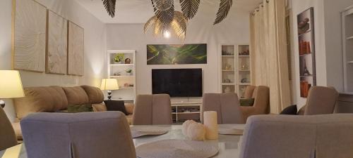 Benicull de Xuquer Apartamento | LUXURY apart Romero pool