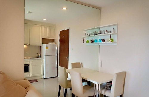 Bang Pakok Apartamento | Apartamento de lujo con salón en la vista del río Chaopraya y vista panorámica de Bangkok.
