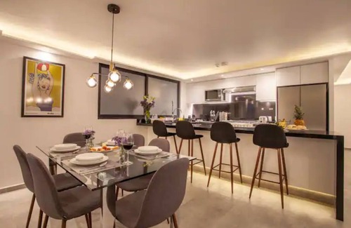 La Condesa Apartamento | Luxury Apartment With Private Terrace