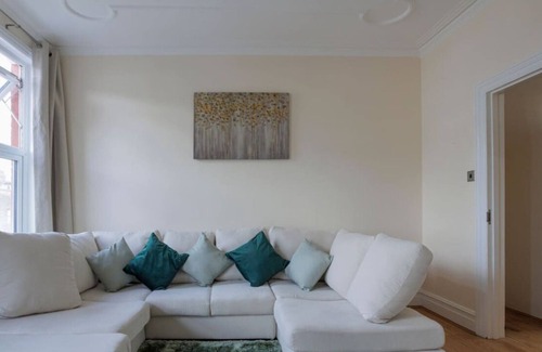 Brondesbury Park Apartamento | Luxury Apartment in Kensal Rise