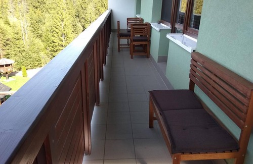 Tatranska Strba Condominio | Apartamento de lujo con vista a la montaña.