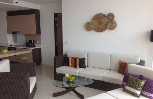 Chakphong Apartamento | Apartamento de lujo con vistas al mar y una gran terraza