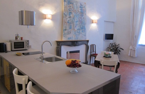 Montagnac Apartamento | APARTAMENTO CON ENCANTO EN HOTEL PRIVADO DEL SIGLO XVII
