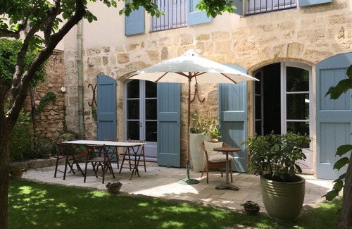 Montagnac Apartamento | APARTAMENTO CON ENCANTO EN HOTEL PRIVADO DEL SIGLO XVII