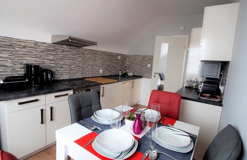 Bergisch Gladbach Casa | Apartamento de lujo BGL-12 cerca de la ciudad de Colonia / feria