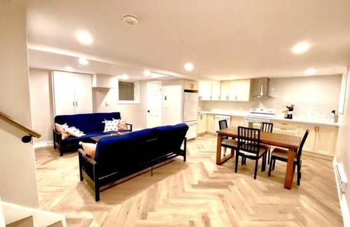 Port Elgin Apartamento | Luxury Apartment Close To Beach!