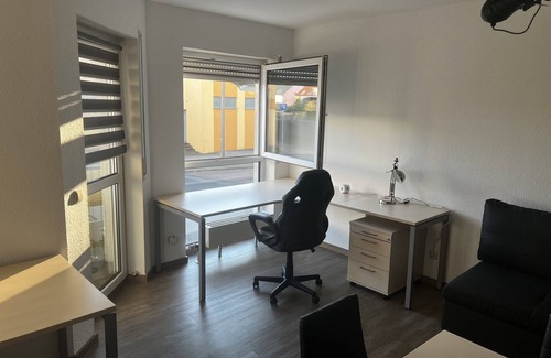 Dessau-Rosslau Apartamento | Luxury apartment with work area for up to 4 people