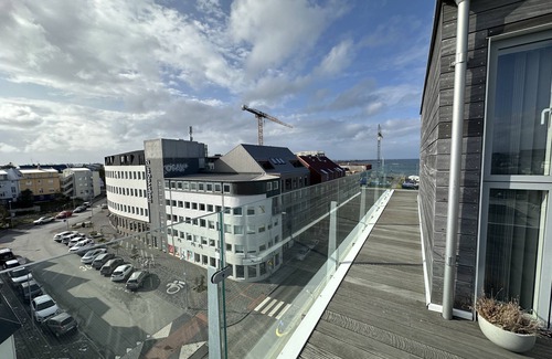 Vesturbær Apartamento | Luxury apartment downtown Reykjavik with view over the city