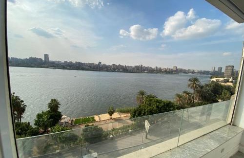 Old Cairo Apartamento | luxury apartment firist row nile view maadi cairo