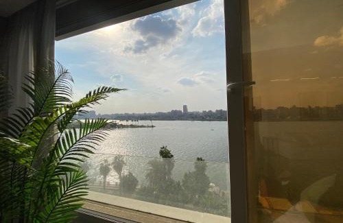 Old Cairo Apartamento | luxury apartment firist row nile view maadi cairo