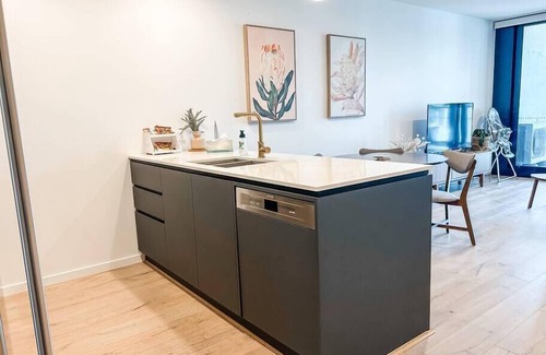 City East Apartamento | Metropol | CBD | Pool |Sleeps 7 | Pets