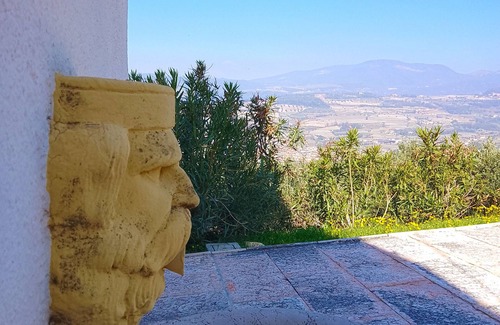 Negrar Apartamento | Luxury apartment in historic villa, garden +6,000sqm, view, privacy