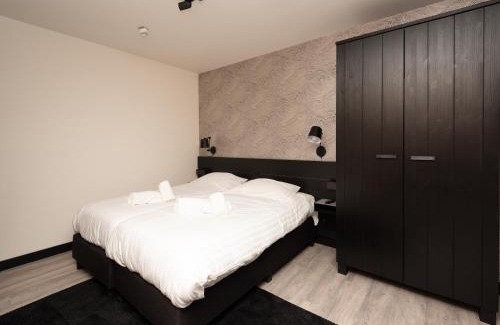 Renesse Apartamento | Luxury apartment in Renesse with infrared sauna
