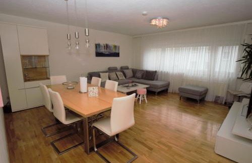 Schmidener Vorstadt Apartamento | Luxury Apartment in Stuttgart
