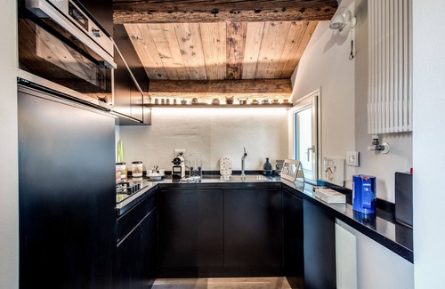 Castello Apartamento | Luxury apartment in the former Ospizio delle Donzelle, near Biennale Gardens