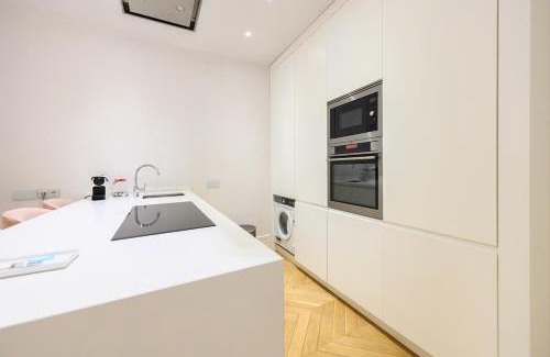 Justicia Apartamento | Luxury apartment in the center of Madrid REI25