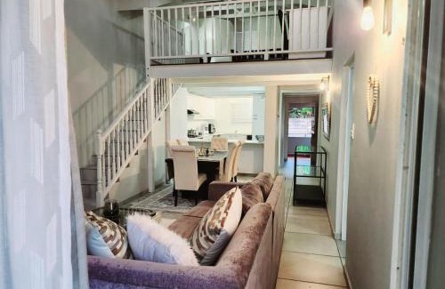 Umhlali Beach Apartamento | Luxury apartment in Waikiki E5 close to the beach