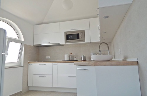 Mejasi Apartamento | Luxury Apartment Katarina with swimming pool, private parking