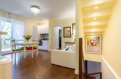 Province of Cagliari Apartamento | Luxury Apartment, near Molentargius Natural Park and Poetto Beach
