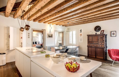 Castello Apartamento | Luxury apartment overlooking Biennale Gardens